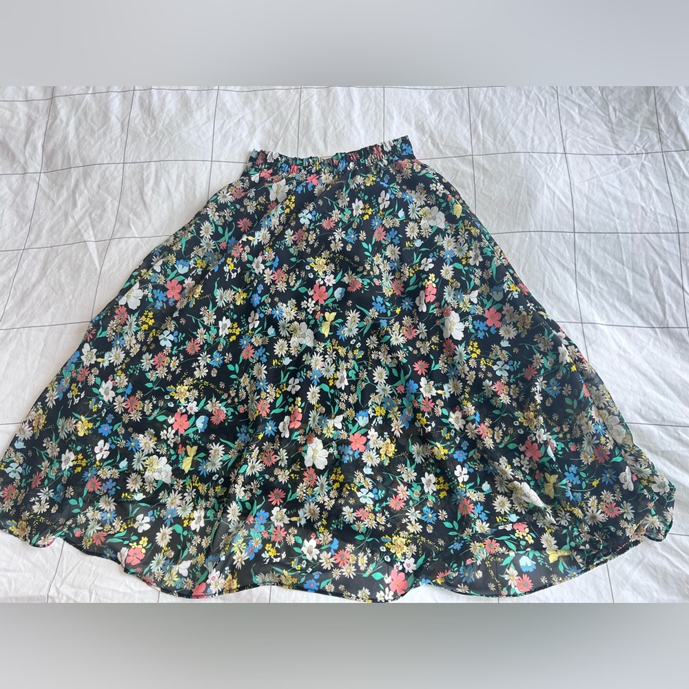 Vintage Black Floral Midi Skirt